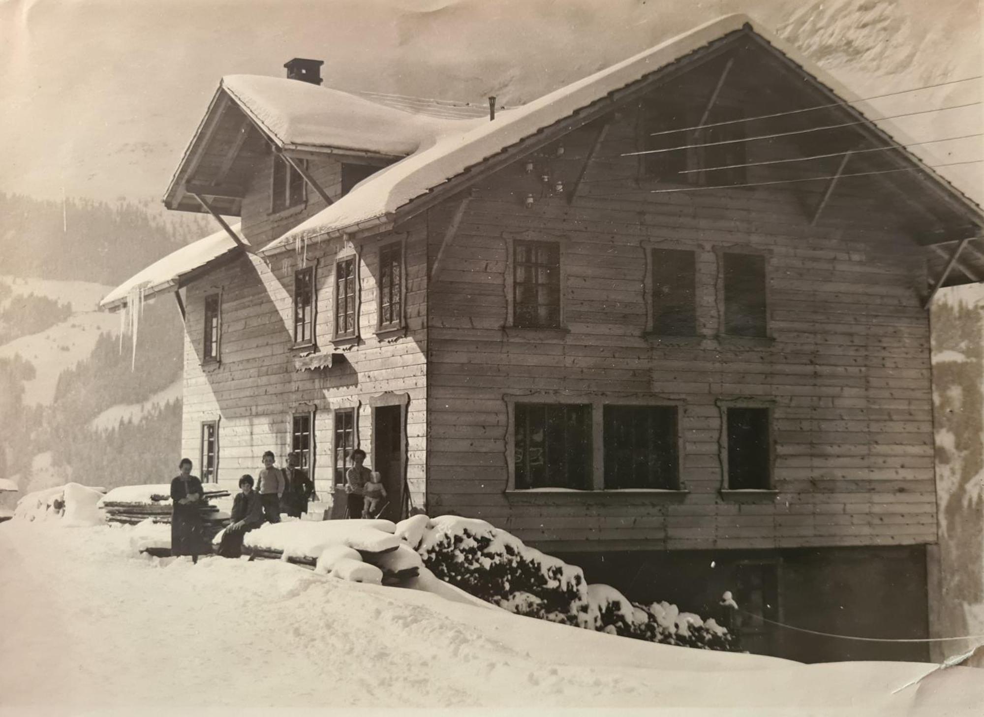 Traditional Chalet In Wengen - Top Floor Apartment ภายนอก รูปภาพ